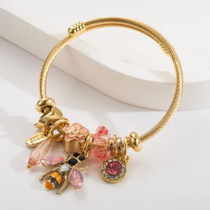 Bracelet Abeille charmes Trésor Doré - modele 1