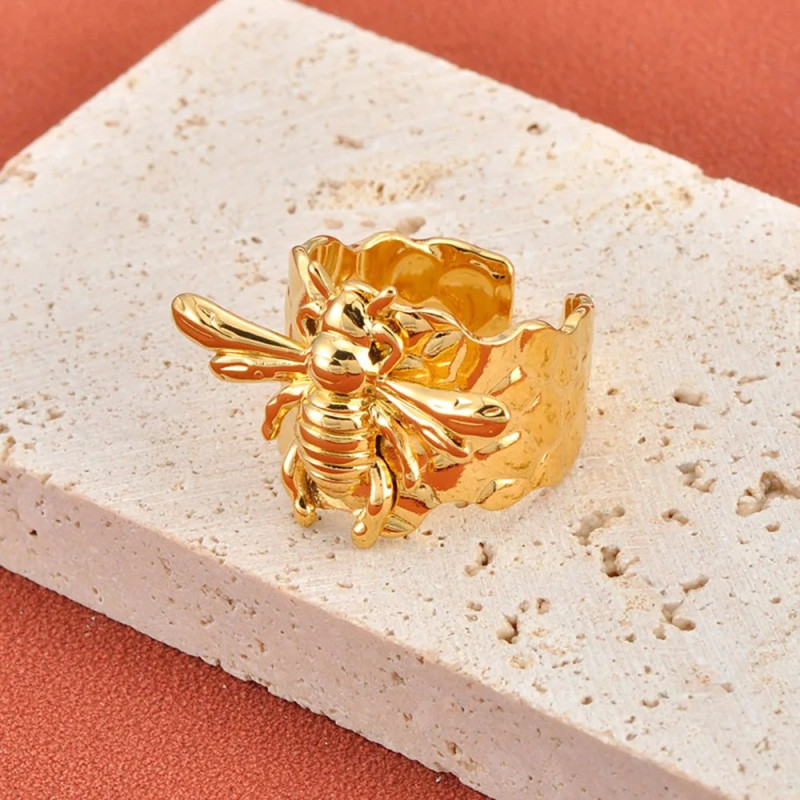 Majestic Gold Bee Ring | Stainless Steel Jewelry for Women