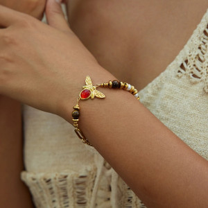 Bracelet Abeille Dorée Pierre Rouge et Perles Naturelles
