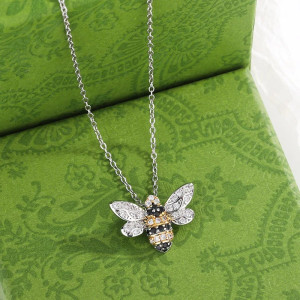 Collier Abeille Éclat Cristallin