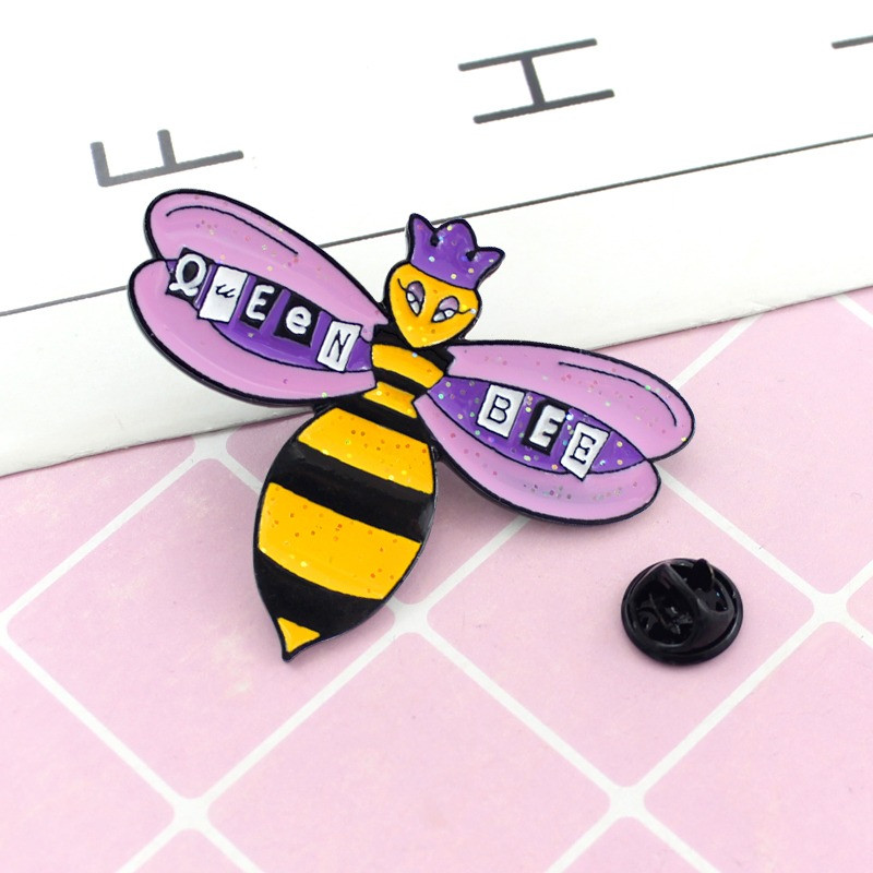 Grand Pin's Abeille Reine des Abeilles "Queen BEE"