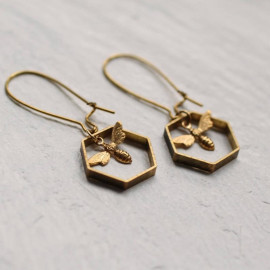 Boucles d'oreilles abeilles : pendants d'oreille abeille très fins et délicats !