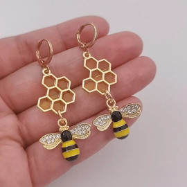 boucle d'oreille abeilles Dormeuses essaim et abeille noire et jaune à dépareiller - modèle 3