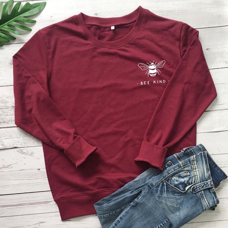 Sweatshirt Abeille Femme col rond à motif abeille Bee Kind burgundy bordeaux
