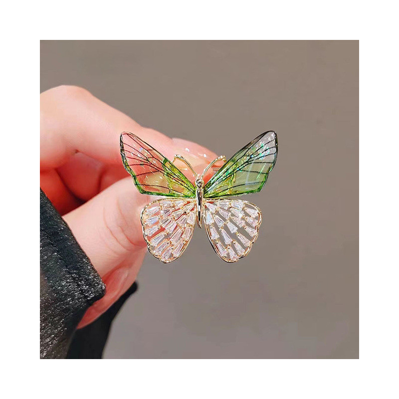 Broche Papillon ailes en Strass Couleur Vert