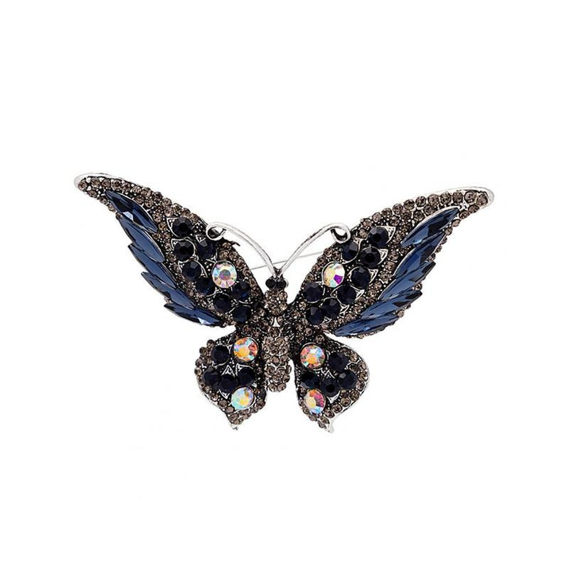 Magnifique Grande Broche Papillon aux ailles travaillées en Cristal Couleur Noir