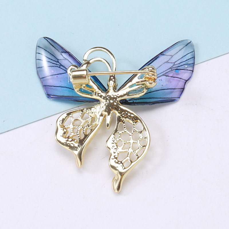Broche Papillon en Cristal et strass au Design Printanier