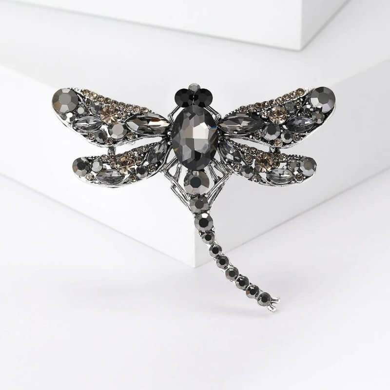 Petite Broche Libellule Ailes Strassées - couleur argent