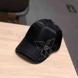 Casquette de baseball avec Grand Papillon Strass - Couleur Noir