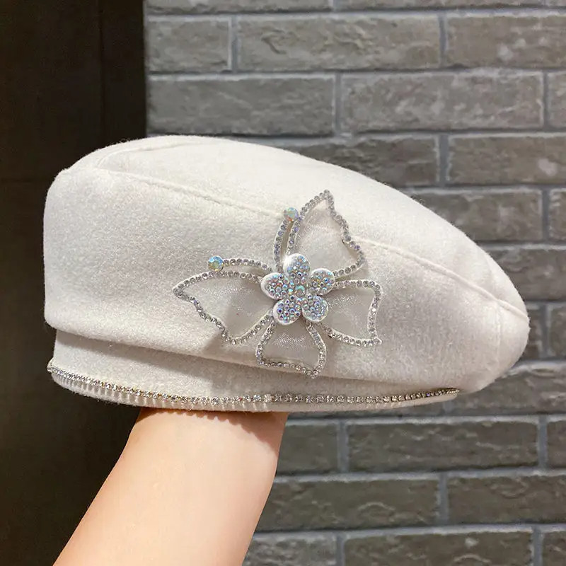 Casquette en laine Papillon de Strass - Couleur Blanc