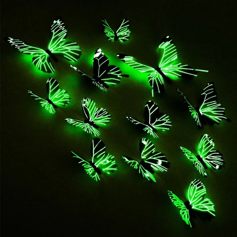 Effet luminescent du Sticker Mural Papillon 3D Fluorescents dans le noir - Lot de 12 pièces - 4 couleurs au choix !